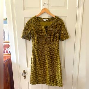 NWOT Olive Green 100% Cotton Corduroy Boden Short Sleeve Dress Size 8 Paisley